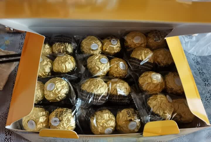 费列罗榛果巧克力热评榜