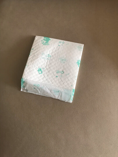 十月结晶小号垫80片*2 sh653:"隔尿垫很好用,吸水性强,吸水量也大,买