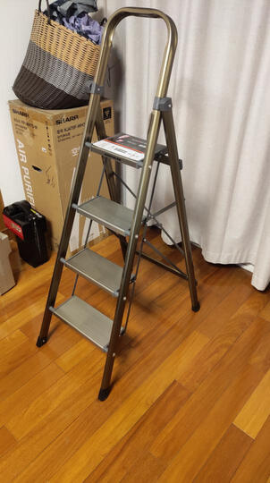 这把奥鹏的梯子是铝合.
