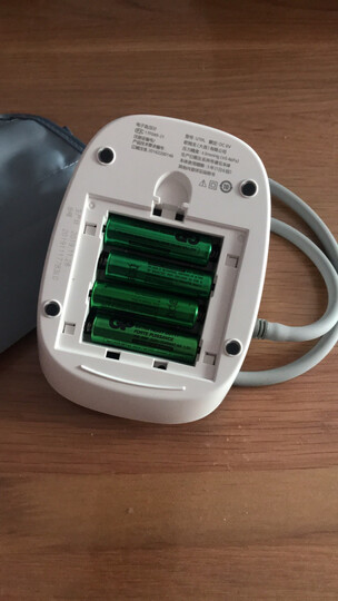 欧姆龙(omron)电子血压计医用家用上臂式高血压测量仪血压仪u12 晒单