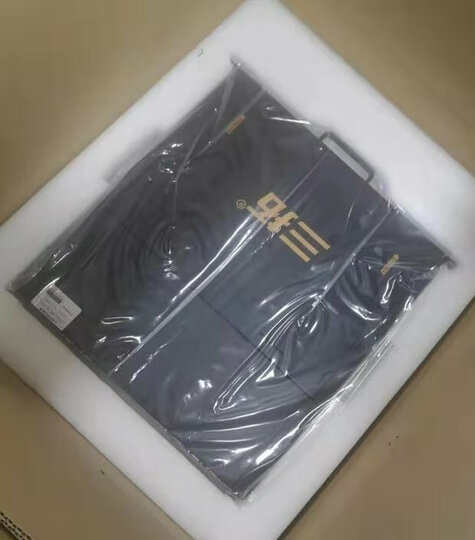 领导让买的三拓切换器,质量不错看起来很高大上,配件齐全,还给送了