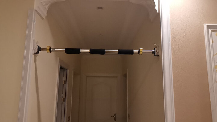 欣怡万嘉门上单杠引体向上器材家用室内单杆免打孔墙体单杆儿童健身