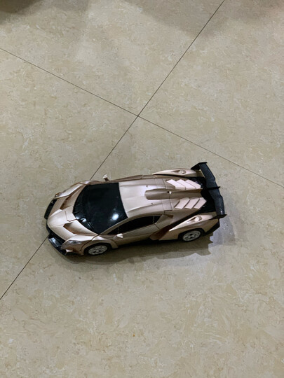 迪美遥控车变形汽车机器人模型 一键展示功能带灯光音乐可充电男孩