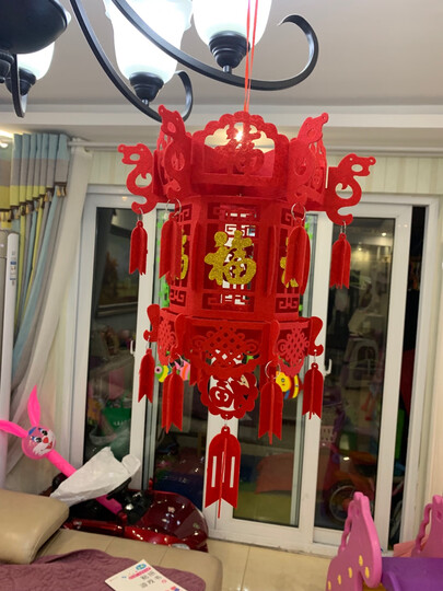 汇米无纺布灯笼:"质量很不错呢,做工精细,颜色整,拼装起来很方便的