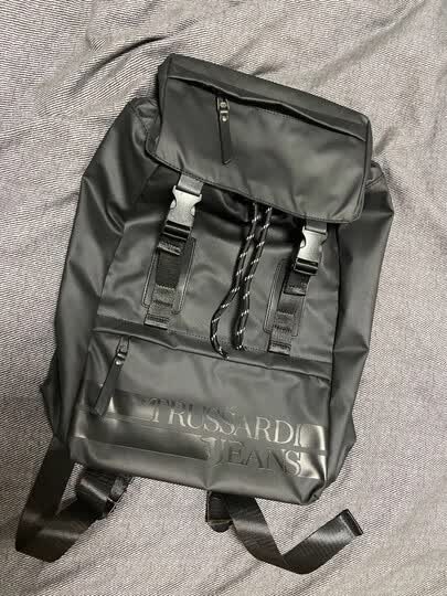 杜鲁萨迪男士箱包:"外观颜值:颜值在线,背上酷酷的容量空间:包包其实