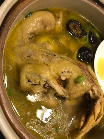 做了汤鸡,味道有点淡.