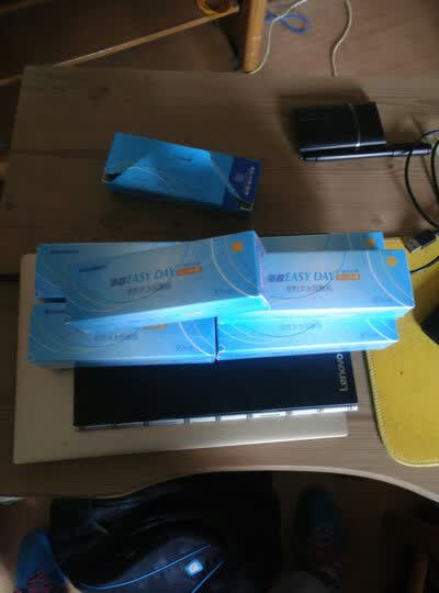 买了六盒.价格实惠.