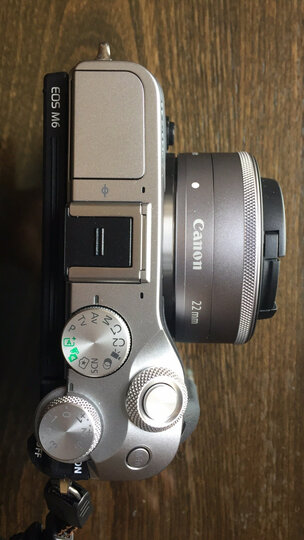 佳能佳能(canon)eos m6微型可换镜数码相机 银色:"canon m6小巧精致