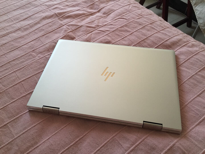 惠普(hp)惠普(hp)薄锐envy13(木纹款):"收到之后用了大半个月来评价.