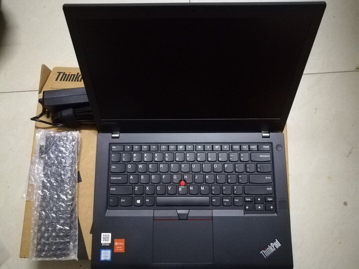 联想thinkpad t470(1lcd)14英寸轻薄笔记本电脑(i7-7500u 8g 500g 940