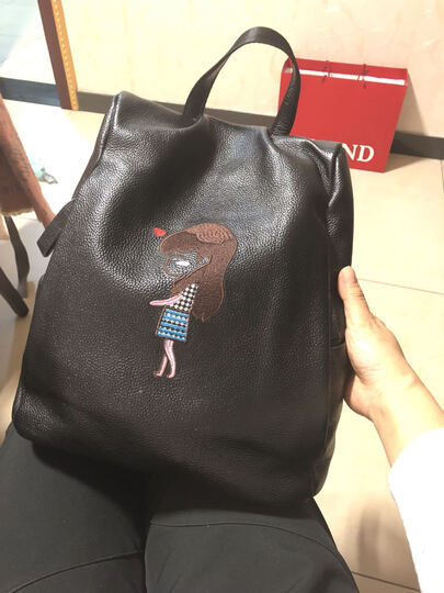 底下有个小瑕疵,底圈边里的弹簧接口没处理好,扎出来了,算了,懒得换