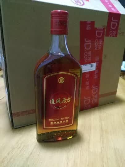 劲牌白酒:"酒喝着还可以,一直在京东上买这个品牌的酒,相信京东的产品
