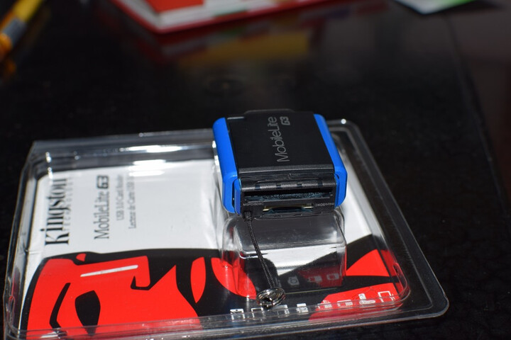 金士顿mobilelite g3:"小巧,做工完美,读写速度快,非常实用." - 京东