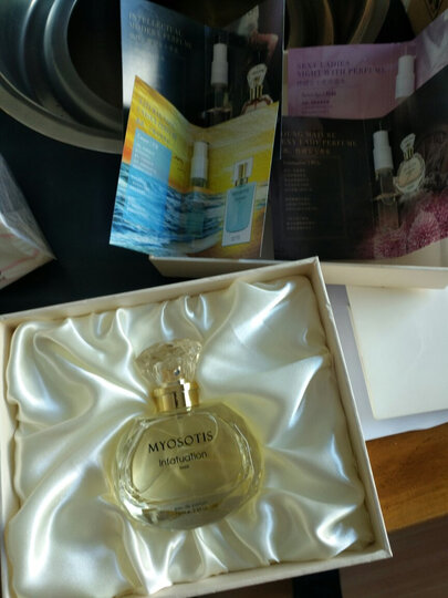 美奥迪菲:"宝贝收到了,跟商家描述的一样,打开就迫不及待的的试了一下