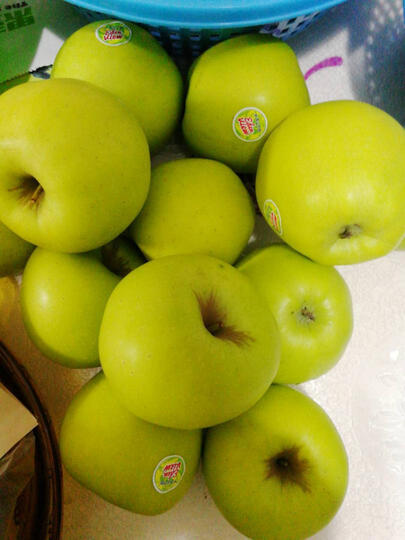 清谷田园金蛇果 12粒 :"06*元购买的,包装还好,不知道味道怎样,呵呵