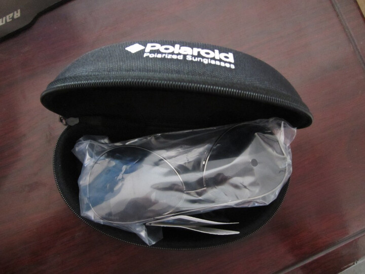 宝丽来(polaroid):"样式不错,戴起来很合适." - 京东