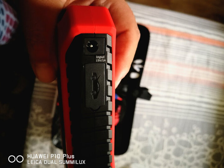 纽曼s400l:"非常不错的东西.买来后充满电试用了一下,非常好用