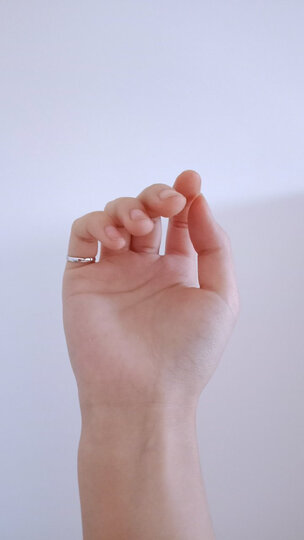 很好哦,手指细所以选了最小号,难得买到合适的戒指