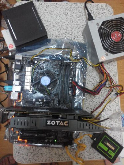 索泰zotac gtx970-4gd5 霹雳版 hc 1178-1329/7010mhz 4g/256bit gddr