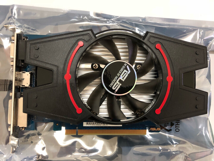 华硕(asus) gt730-2g 2g 64bit gddr3显卡