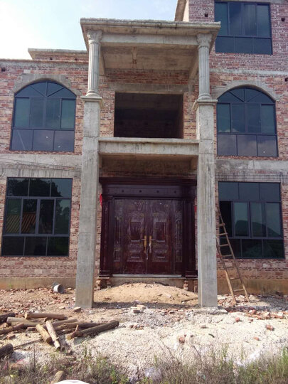 奢极:"第一次在京东买永佳别墅大门,店主服务非常好,不懂的问题都给我