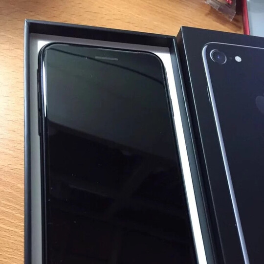 【白条】 apple iphone 7 (a1660) 32g 黑色 移动联通电信4g手机看了