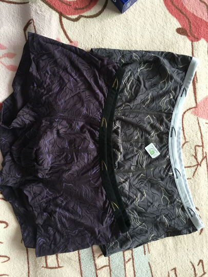 内裤不错,大小合适质量很好,这次没有买错,就是内裤中间那个缝线出穿