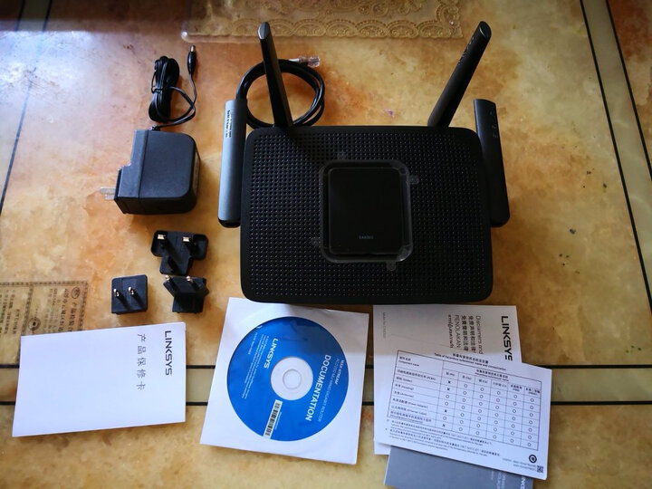 领势(linksys)ea8300-ac2200m 智能无线双千兆高速路由器 三频四核