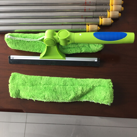 伊司达(east):"两个拖把头,够用一段时间.