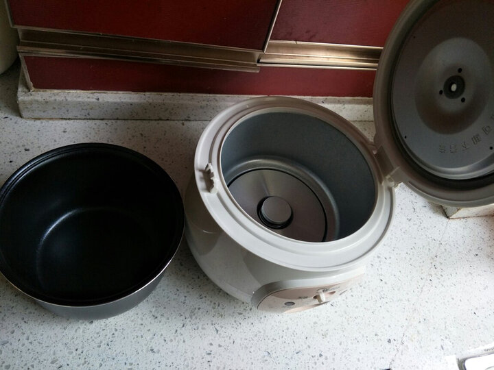 美的(midea)电饭煲可拆洗内盖 黑晶不粘内胆1.