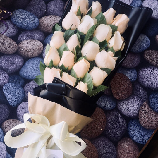 道歉花束北京上海广州深圳成都全国花店同城送花 19朵黄玫瑰礼盒-h款