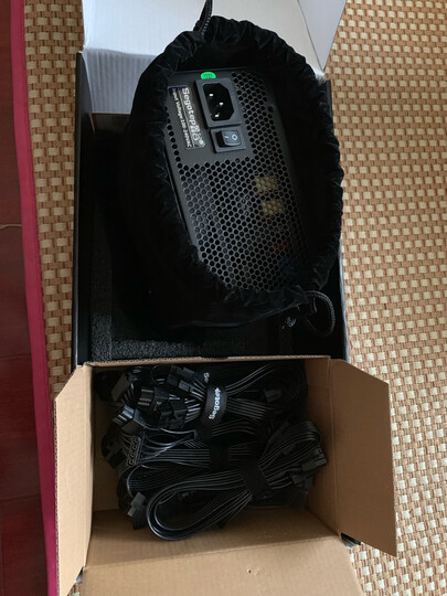 鑫谷gp700g黑金用户评论