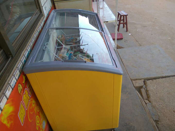 星星sd/sc-320ye:"冰柜不错,制冷快制冷效果也好!