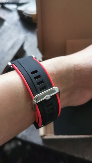 华为(huawei)华为gt/gt2表带:"配合度相当合适,外观也相当好看值得