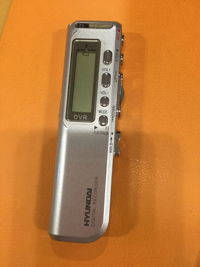 现代(hyundai)录音笔8g专业微型远距离降噪高清学习会议e10 银色第二