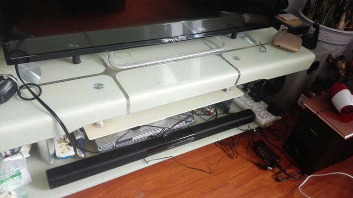 飞利浦htl2153b/93:"给电视配的,试了试,效果不错,比电视音质好,毕竟