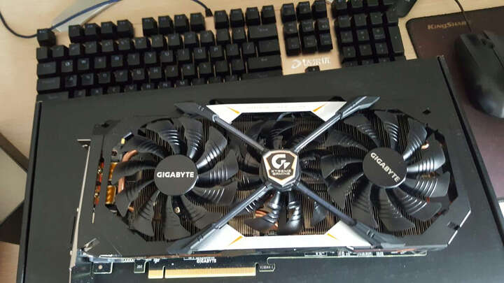 技嘉(gigabyte) gtx 1070 gv-n1070aorus-8gd显卡小雕 晒单图