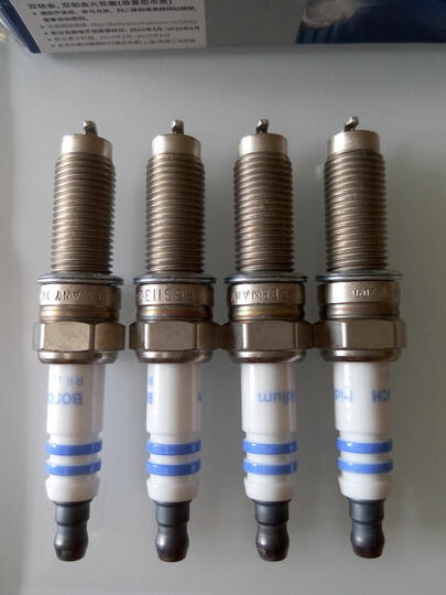 博世(bosch)双铂金火花塞zr5tpp330四支装(宝马525li/320li/x3xdrive