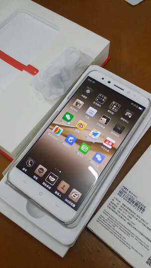 360q5:"收到手机感觉很惊艳,包装很高大上,试了下