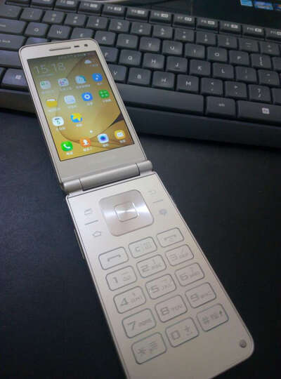 三星galaxy folder(sm-g1600)2gb 16gb 金色 移动联通电信4g翻盖手机