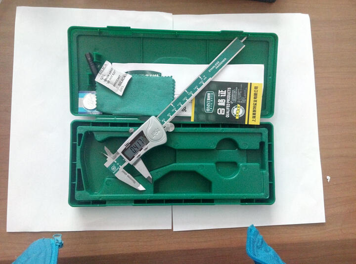 德国美耐特 数显游标卡尺高精度 不锈钢工业机械卡尺木工尺测量尺子内