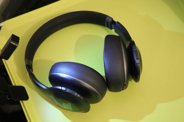 jbl v700nxt 无线蓝牙 头戴式耳机 手机耳机/耳麦 自动校音 主动降噪