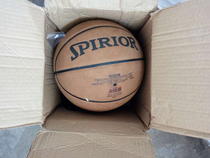 感觉还不错.这是给孩子买,以前也没有玩过篮球.