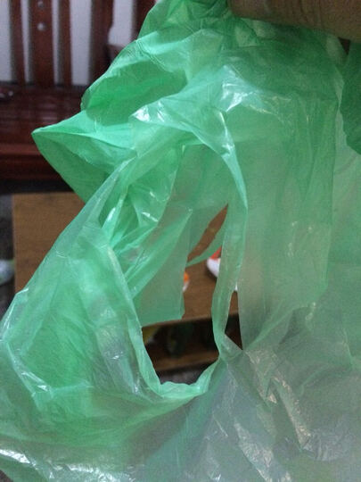 薄,容易破,不好撕下.