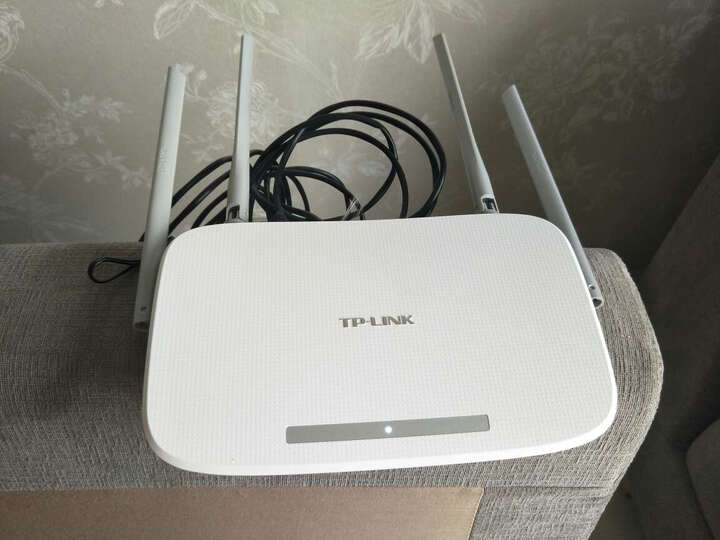 tp-link tl-wdr5620 1200m 5g双频智能无线路由器 四天线智能wifi