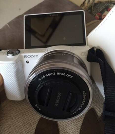 索尼ilce-5100l/α5100l:"订单编号: 6203269482 ,相机用了一段时间