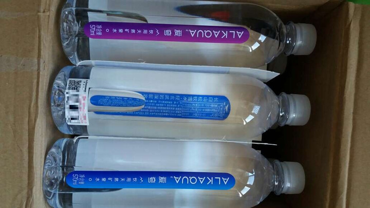 统一alkaqua 爱夸 饮用天然矿泉水 570mlx15瓶/箱 整箱 晒单图