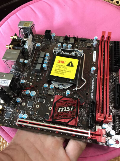 微星h270i gaming pro ac主板(intel h270/lga 1151):"真的很小 很快"