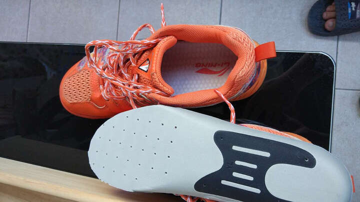 李宁aqak218 羽毛球鞋鞋垫 运动鞋垫 高弹eva 防滑减震透气 专业羽毛