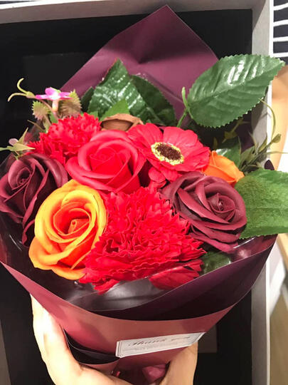 朵红色香皂玫瑰花康乃馨礼盒生日礼物纪念日情人节创意礼品送女生女友